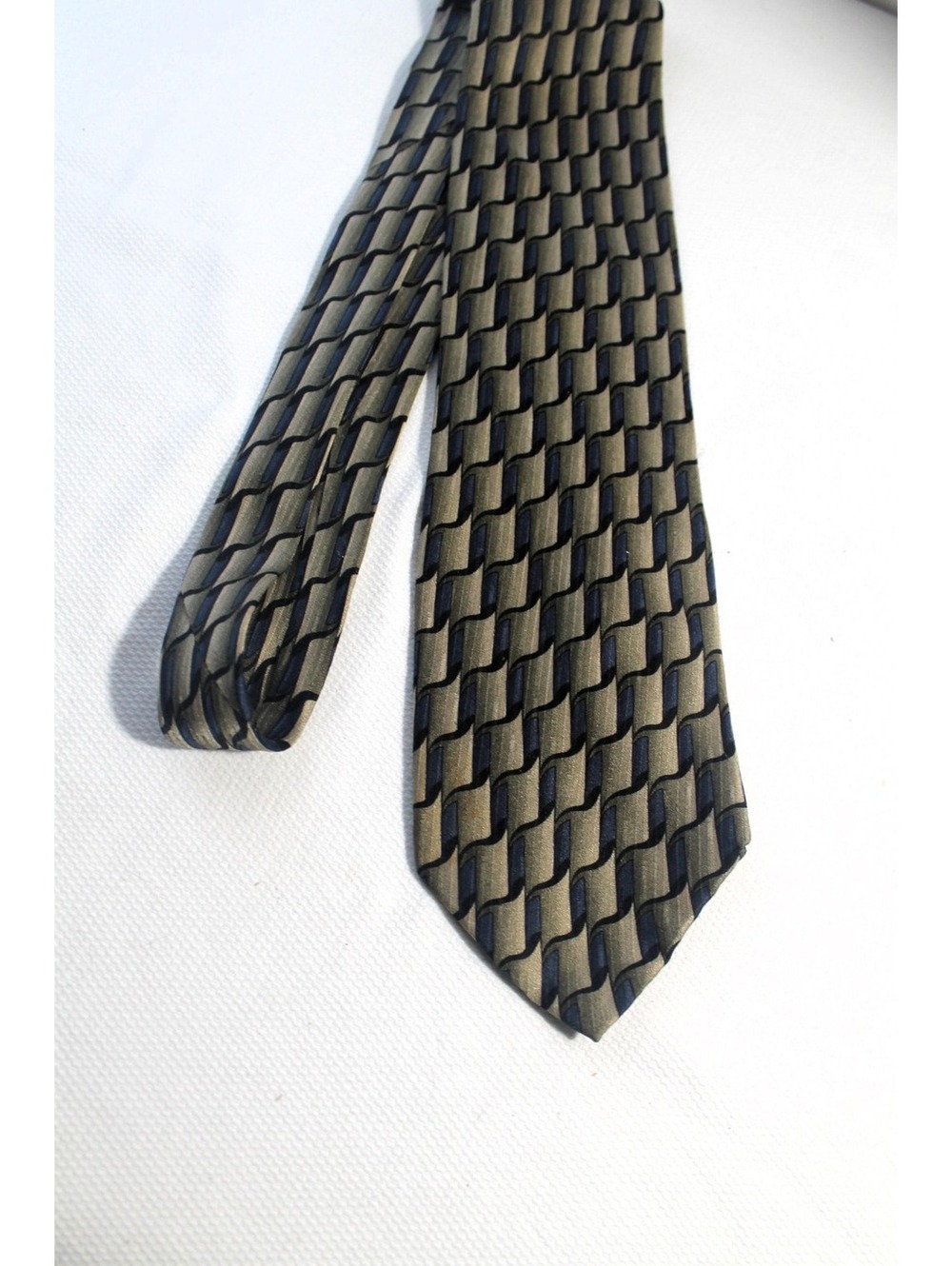 Vintage Louis Roth 4 X 62 Inch Silk Necktie, Black / Gray / Taupe, XL Tie